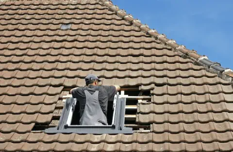 Pose de velux - Neuville-sur-Seine